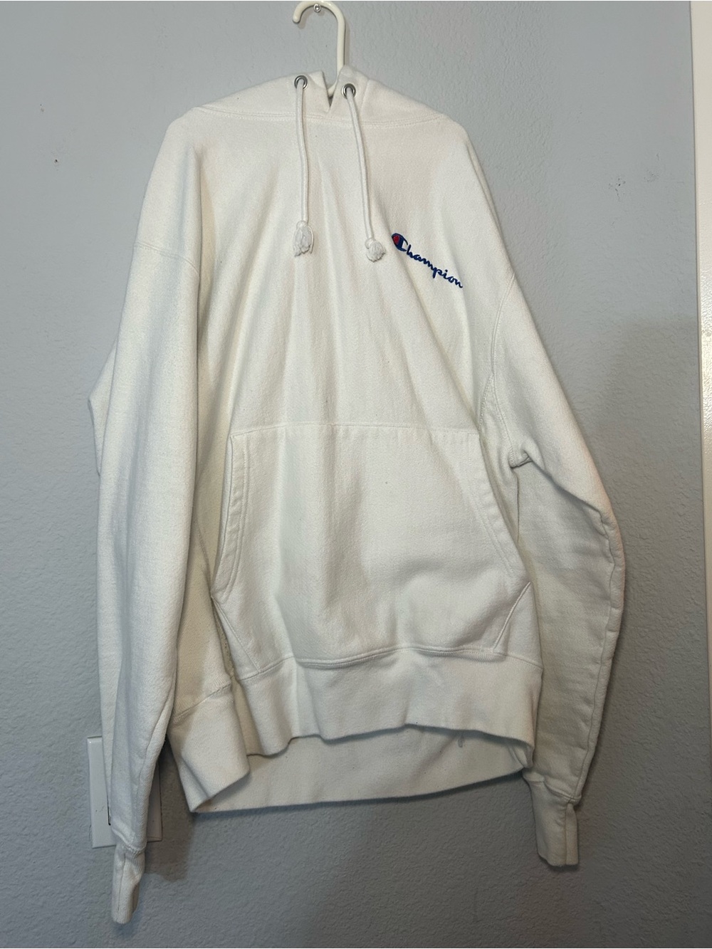 Champion Men’s Cream Crewneck Hoodie with Script Logo